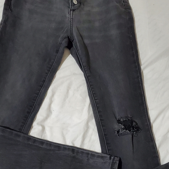 Joggings - Picture 1 of 4